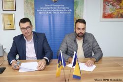 Potpisan Ugovor o sufinansiranju projekta “Snabdijevanje vodom naselja Glamoč iz rezervoara Rorovi”