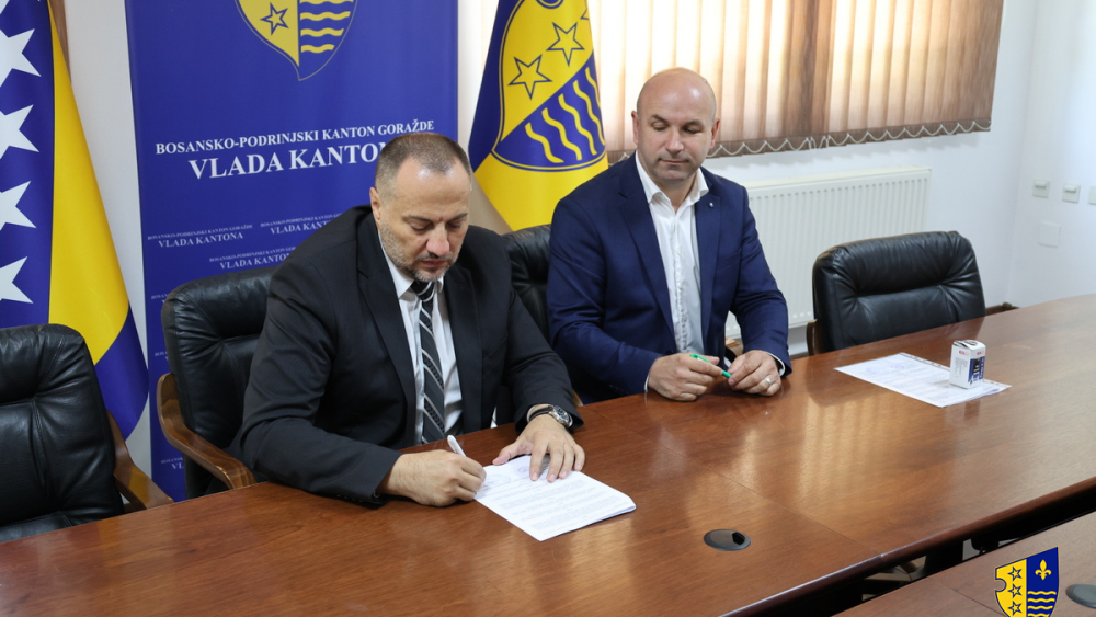 Potpisani ugovori o podršci javnim preduzećima u Bosansko-podrinjskom kantonu Goražde, čija je ukupna vrijednost 260.000KM